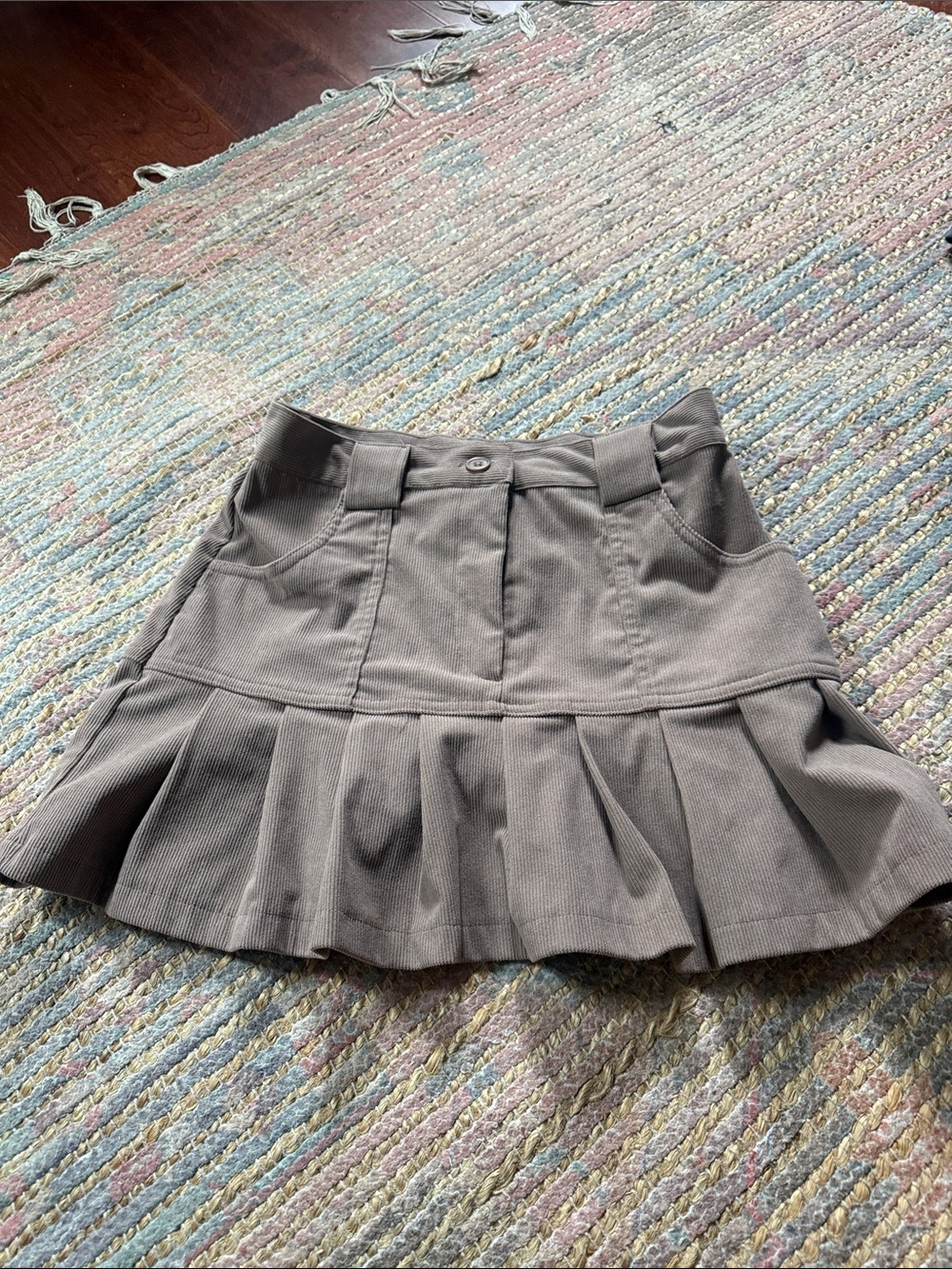 Sincerely Jules Taupe Pleated Mini Skirt